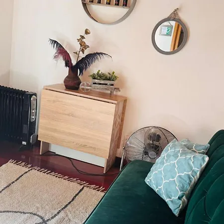 Apartment Wine